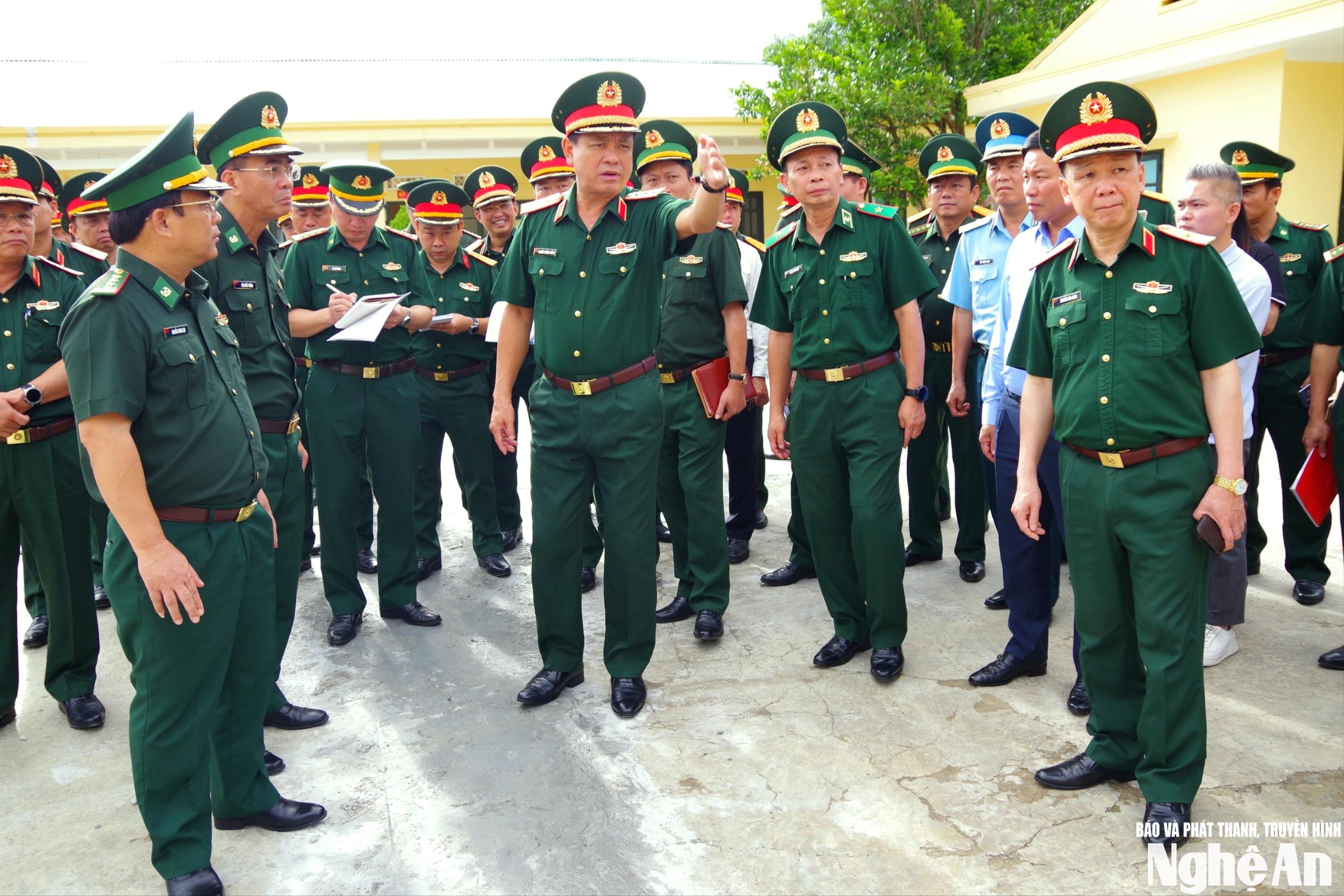 anh-2-1-(1).jpg