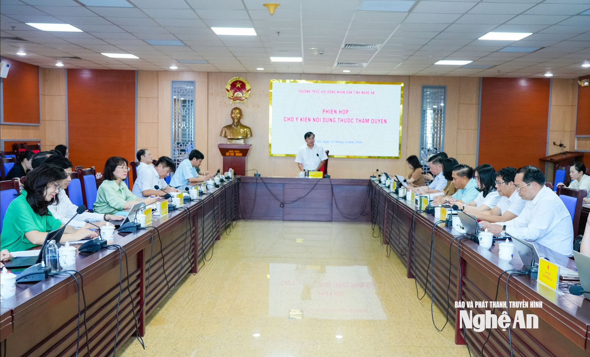 bna_-toan-canh.jpg