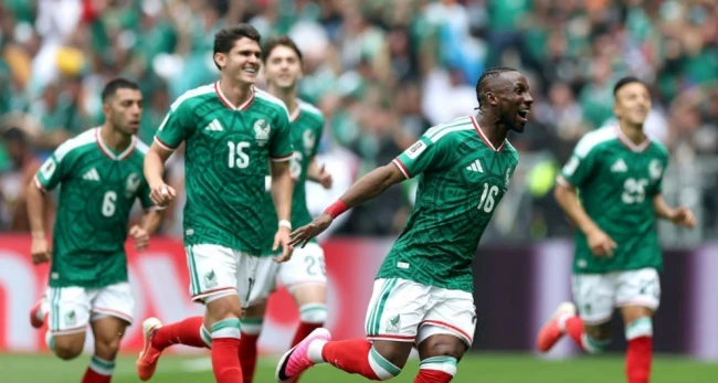 Julian Quinones ghi bàn mở tỷ số cho Mexico tại World Cup 2026