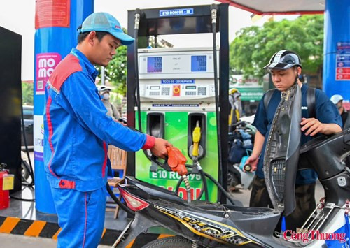 Việc triển khai xăng E10 giúp tăng thêm nguồn cung sản xuất trong nước, giảm phụ thuộc vào nguồn nhập khẩu