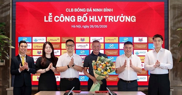 Huấn luyện viên Chu Đình Nghiêm mang lại sự ổn định cho lối chơi của Ninh Bình.