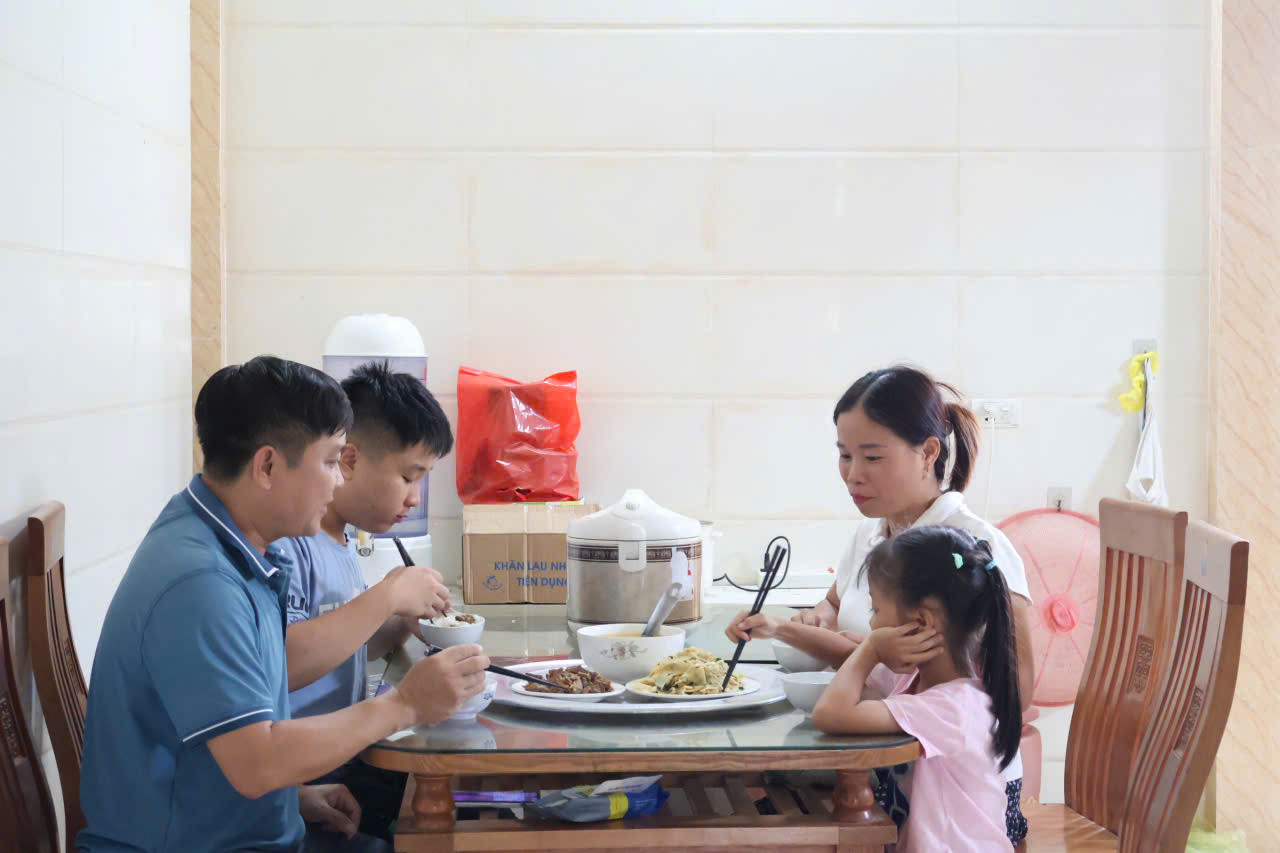 Mỗi một gia đình là một