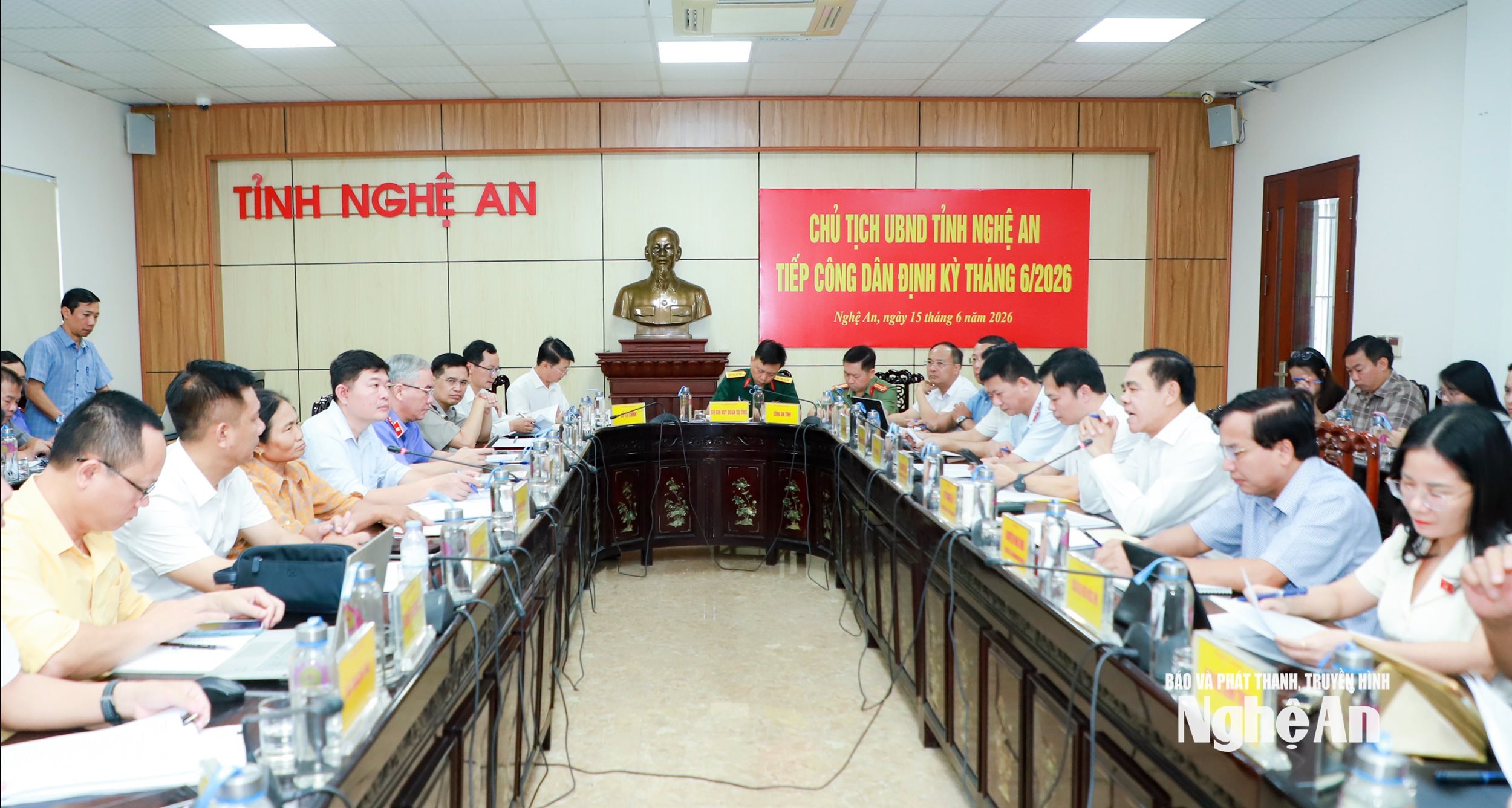 Quang cảnh phiên tiếp công dân. Ảnh: Thành Duy