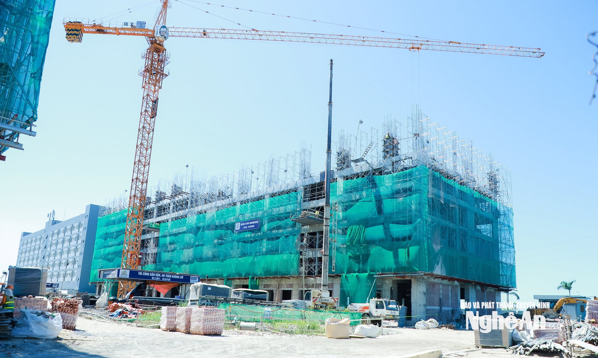  Cận cảnh khu nhà ở xh tại Hưng Lộc