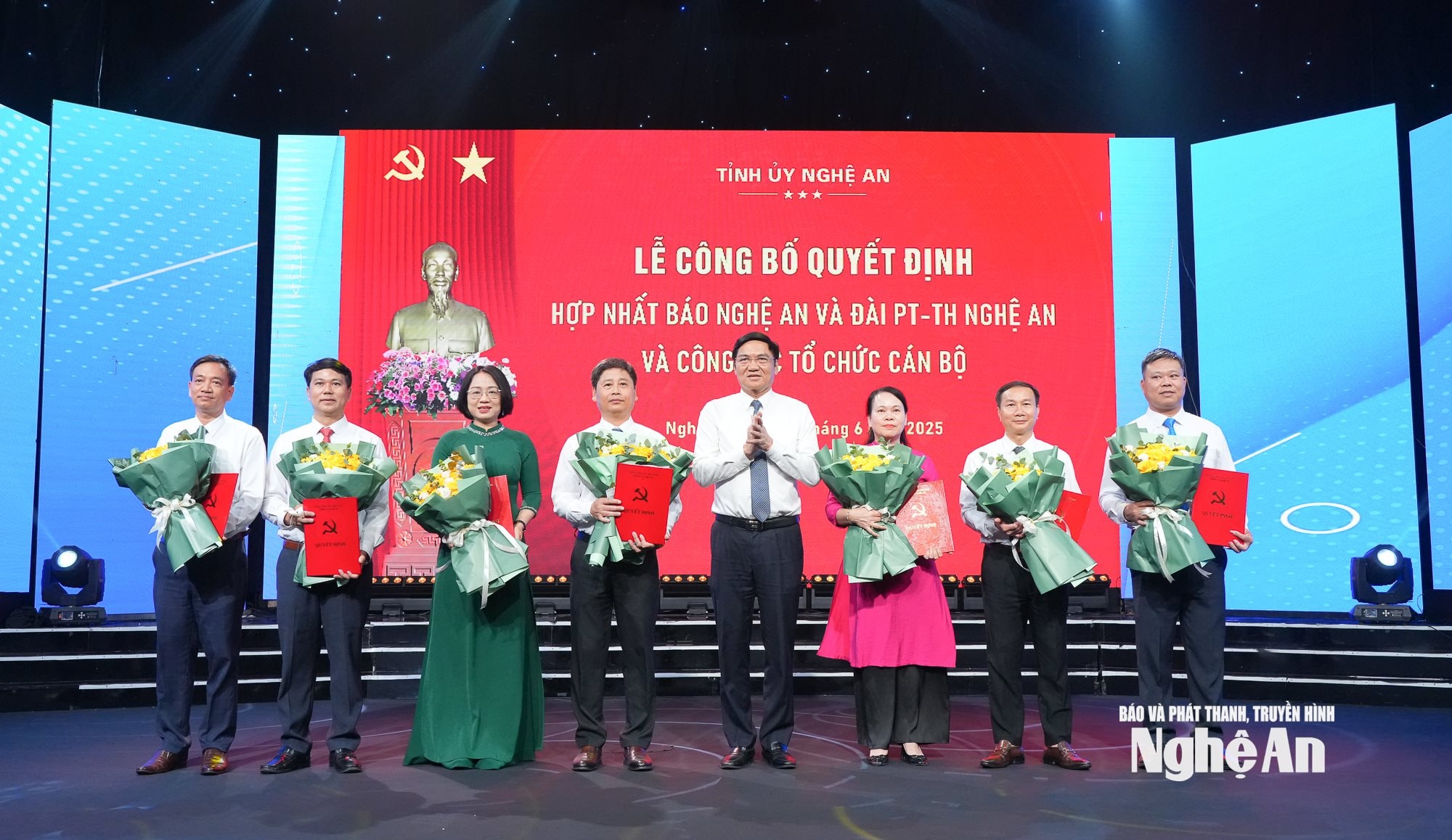 bna_chia-tay-tbt-30-3c32ee133562f6df5d1e1223c0416ff3.jpg