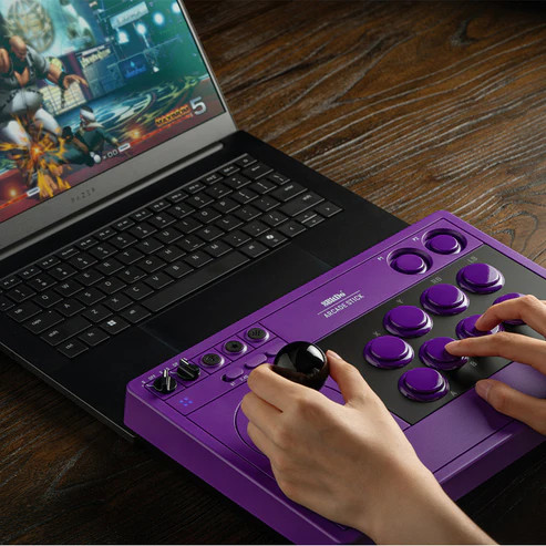 Tay cầm 8BitDo Arcade Stick phiên bản màu tím tương thích với máy tính Windows.