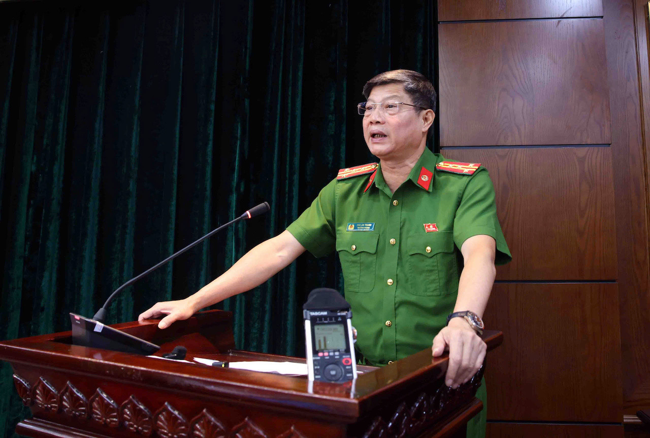 Đại tá Chu An Thanh thông tin về các vụ án kinh tế, môi trường điển hình
