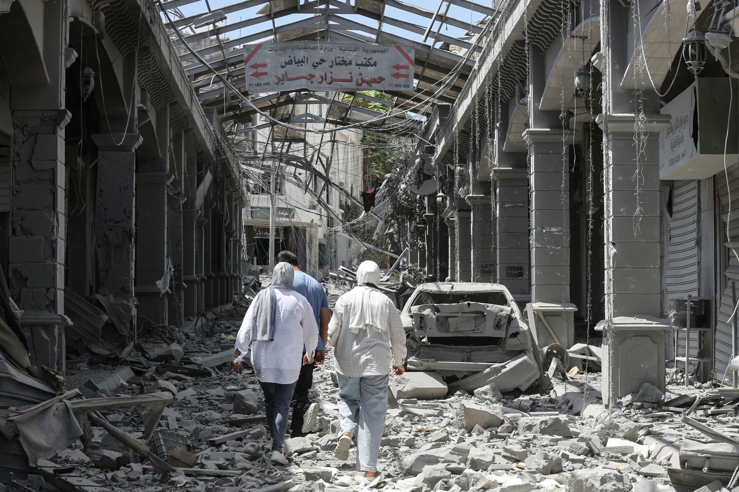 afp__20260615__b74c3zq__v4__highres__topshotlebanonisraeliranuswar.jpg