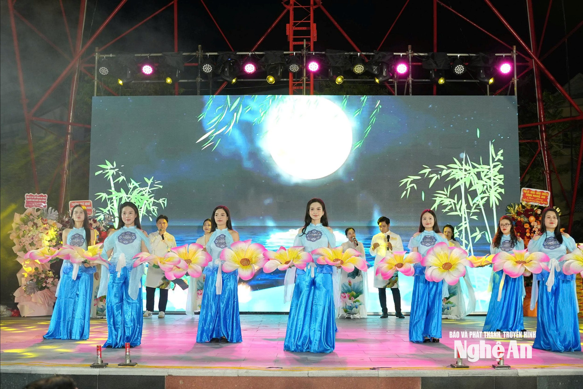 gala ngày báo chí Ảnh Tuấn Khang3