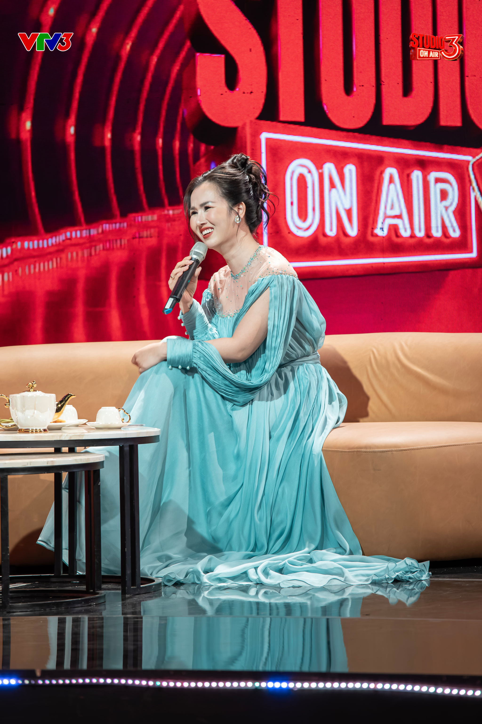 Võ Hạ Trâm tại Studio 3.
