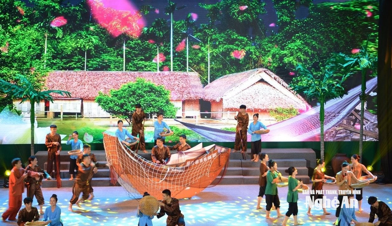 ví giặm Ảnh Minh Quân Thanh Thuỷ0