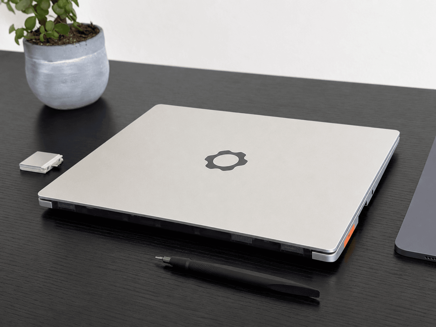 Framework Laptop 13 Pro được nâng cấp SSD miễn phí cho các đơn đặt hàng trước.