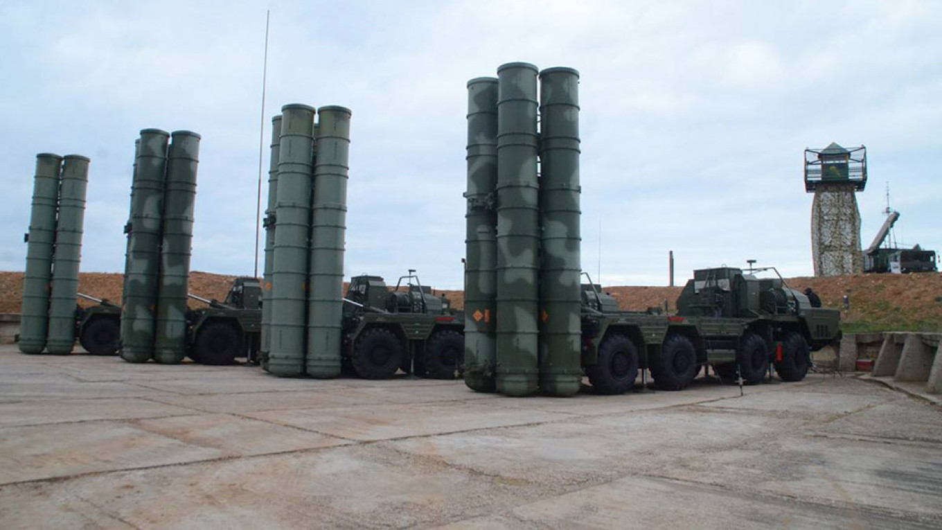 Hệ thống tên lửa phòng không S-500 của Nga