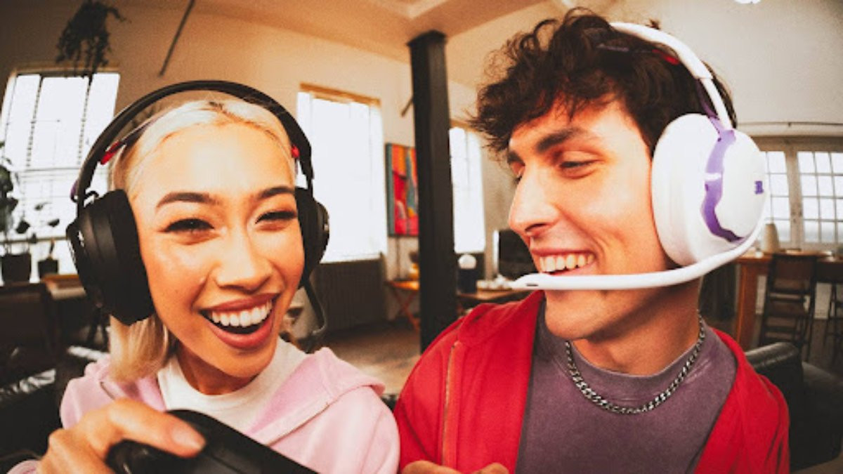 Mẫu tai nghe tầm trung JBL Quantum 650