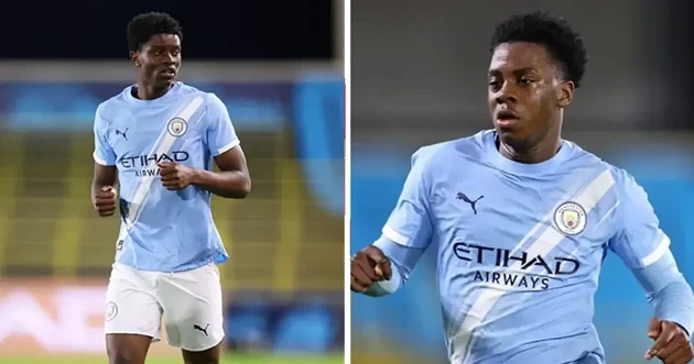 Karim Cassim và Xavier Parker trong màu áo Man City