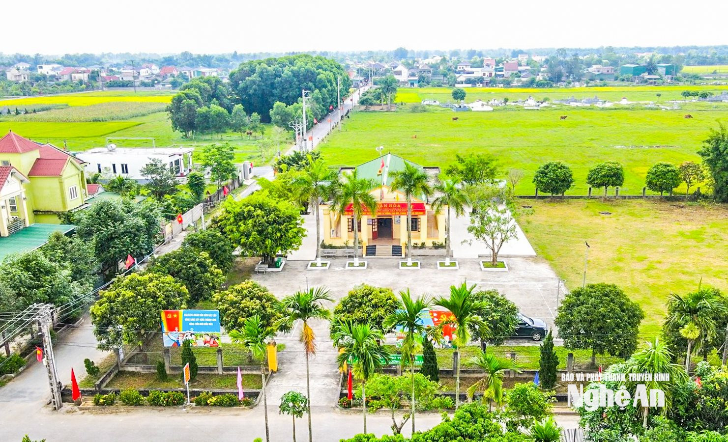 Một nhà văn hóa trên địa bàn phường Vinh Hưng.