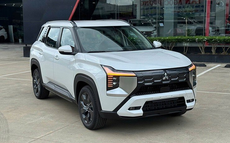 Loạt xe Mitsubishi giảm giá để tăng sức cạnh tranh tại Việt Nam