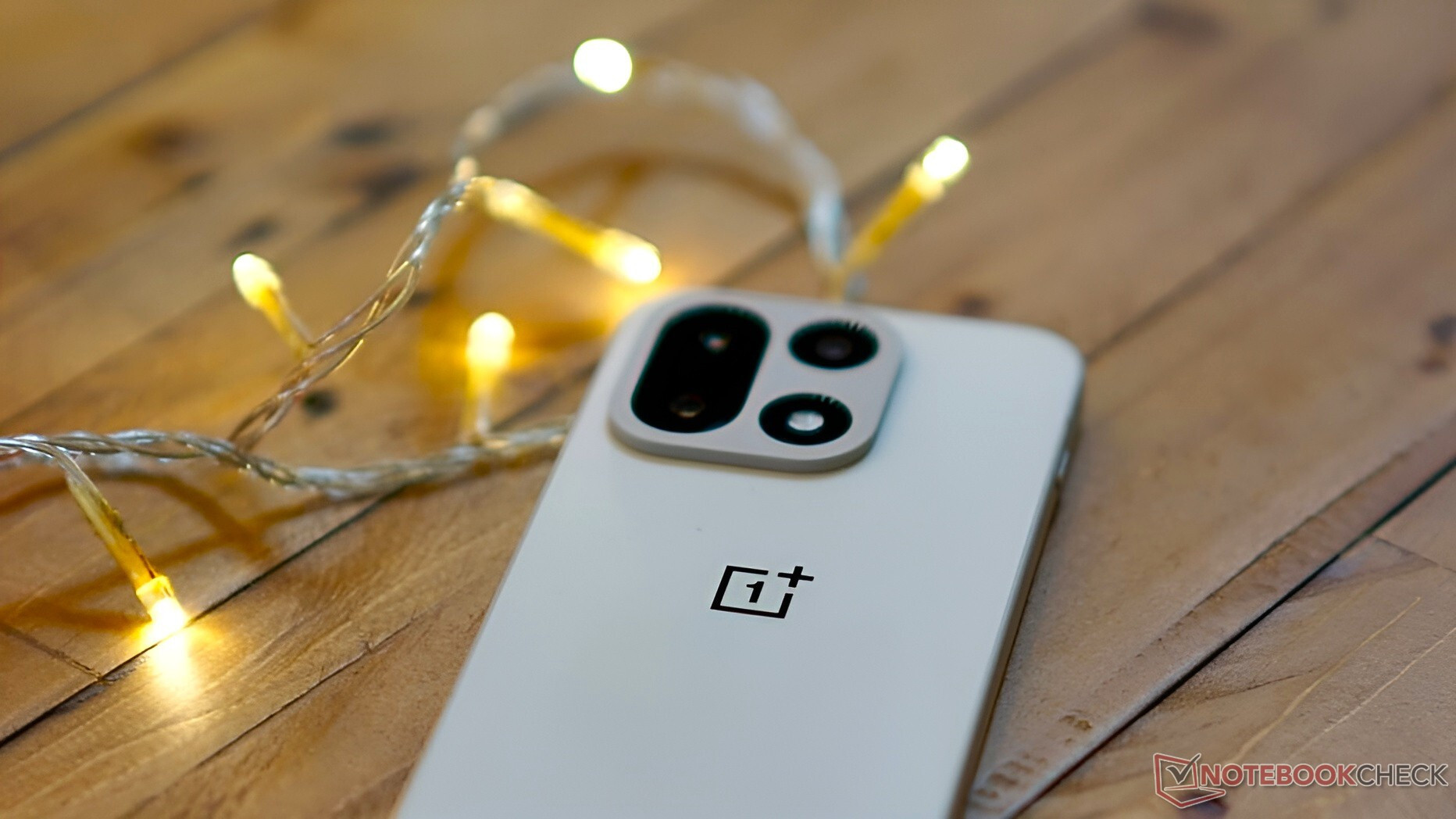OnePlus 16 vẫn đang trong quá trình phát triển nhưng tương lai của OxygenOS đang bị đe dọa.