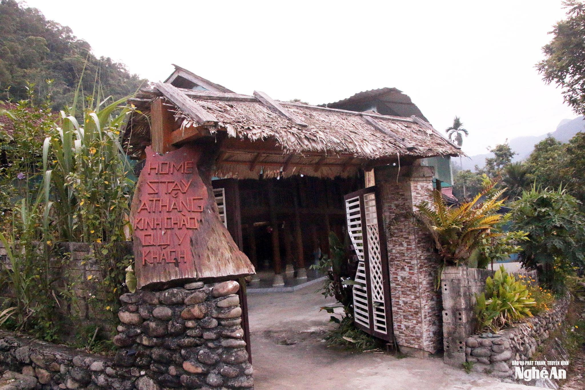 mot-homestay-dang-trong-qua-trinh-phat-trien-o-hua-muong(1).jpg