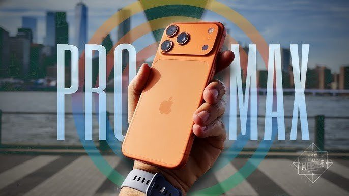 Người dùng cân nhắc giữa iPhone 17 Pro Max và iPhone 18 Pro Max