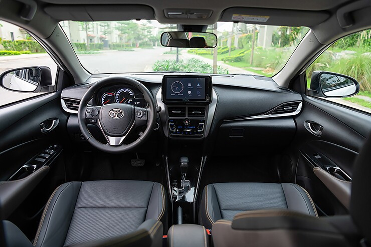 Mâm xe 15 inch với họa tiết mới thể thao hơn trên Vios 2026