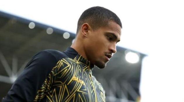 Joao Gomes MU Tiền vệ Joao Gomes trong màu áo Wolverhampton Wanderers. Ảnh: Getty Images.