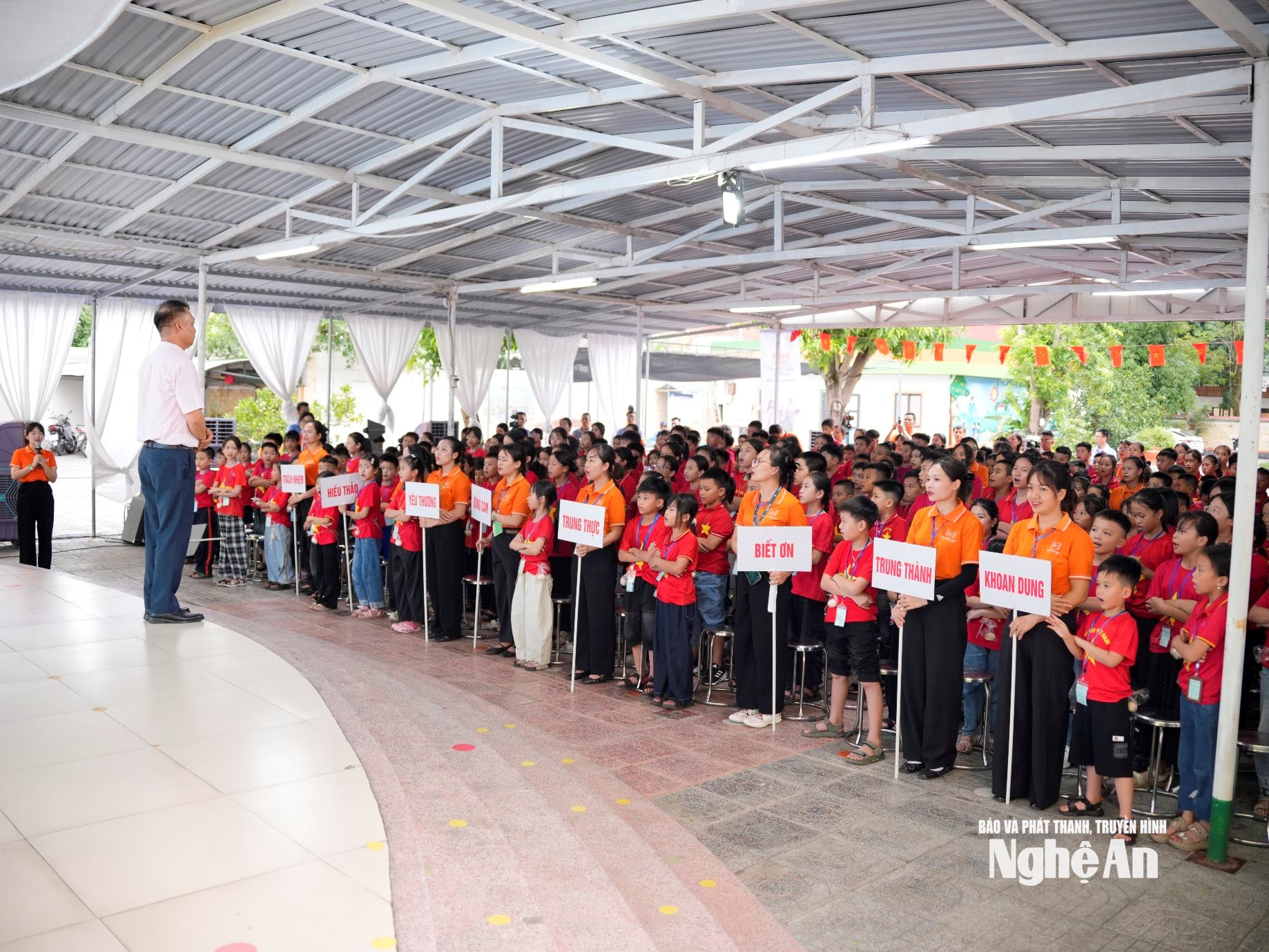 trại hè chắp cánh ước mơ Ảnh Diệp Thanh CSCC0