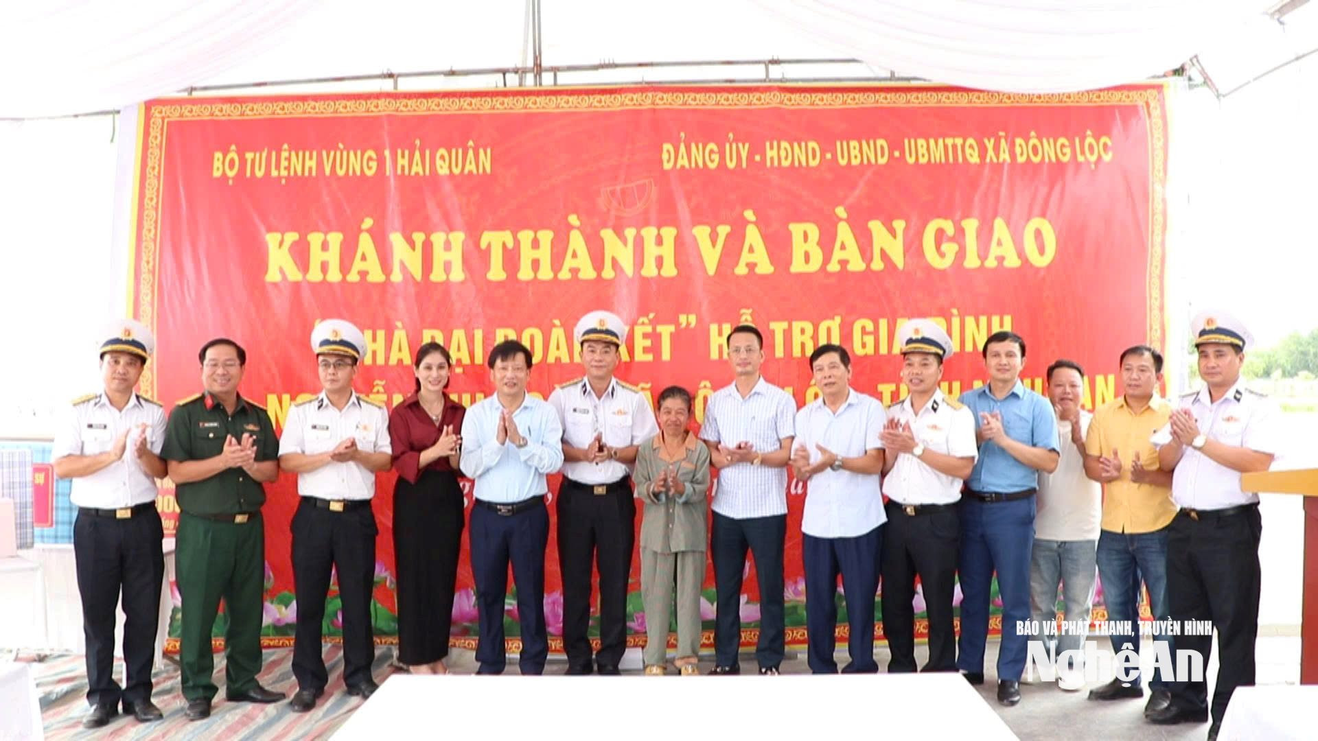  Bo TL Vung 1 Hai quan trao nha tại Dong Loc 3