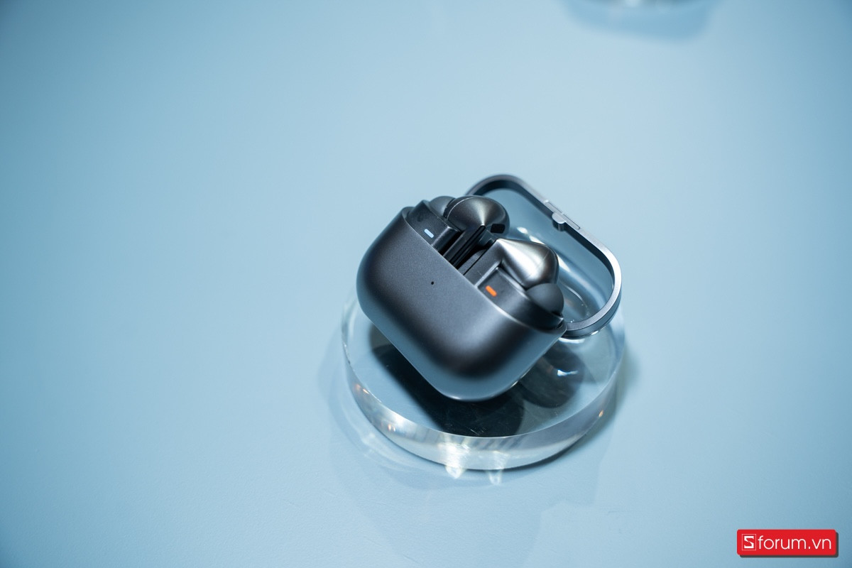 Samsung Galaxy Buds 3 Pro là một mẫu tai nghe flagship của Samsung