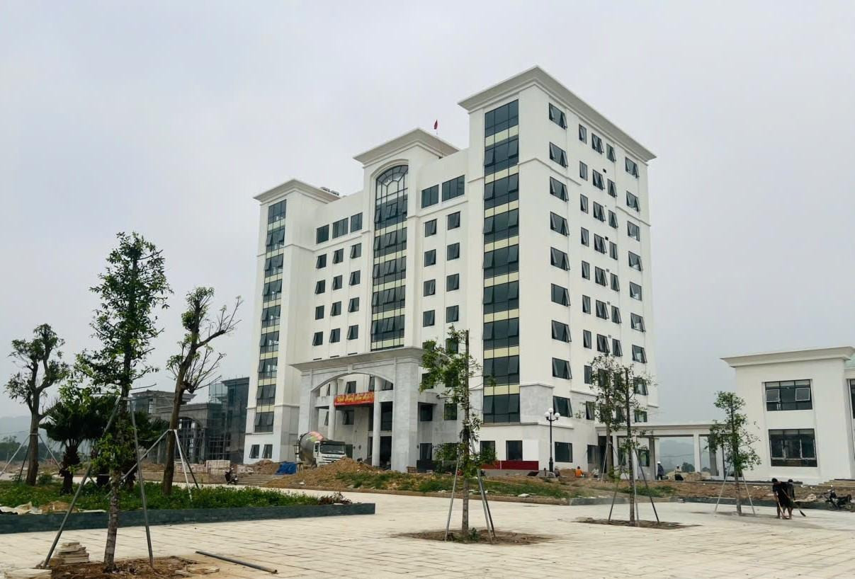 Trường Đại học Hoa Lư
