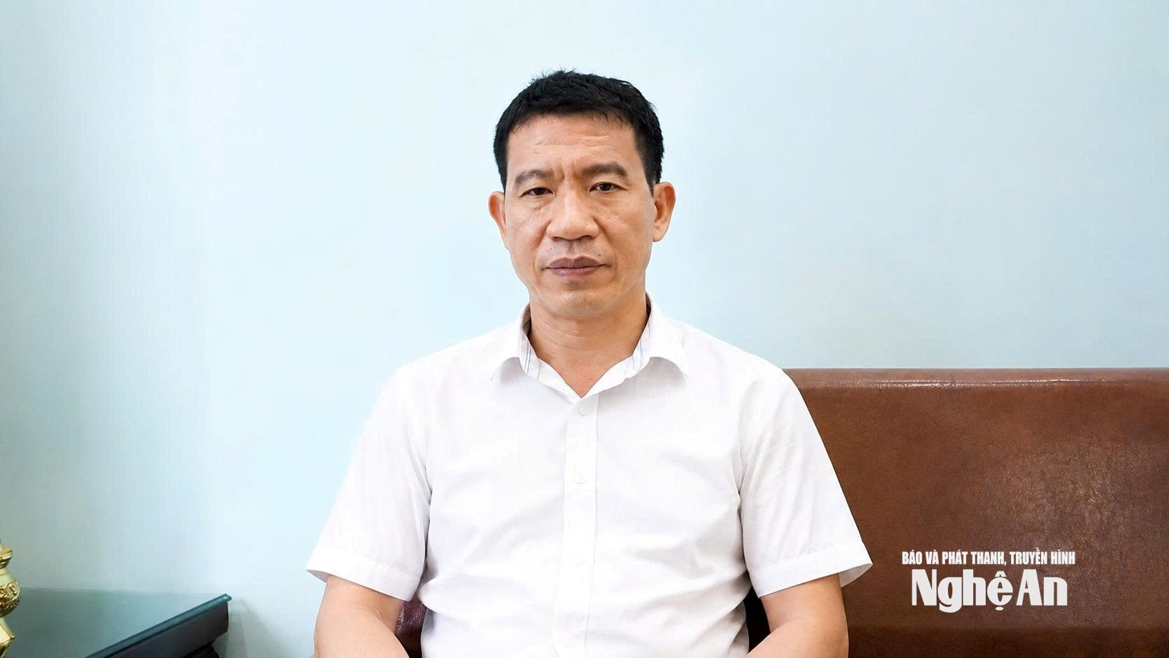 Chủ tịch UBND phường Th&aacute;i H&ograve;a, &ocirc;ng Ho&agrave;ng Nghĩa Th&aacute;i th&ocirc;ng tin một số nội dung li&ecirc;n quan Dự &aacute;n Khu đ&ocirc; thị TNR Stars Th&aacute;i H&ograve;a. Ảnh: V&otilde; Thanh Hải