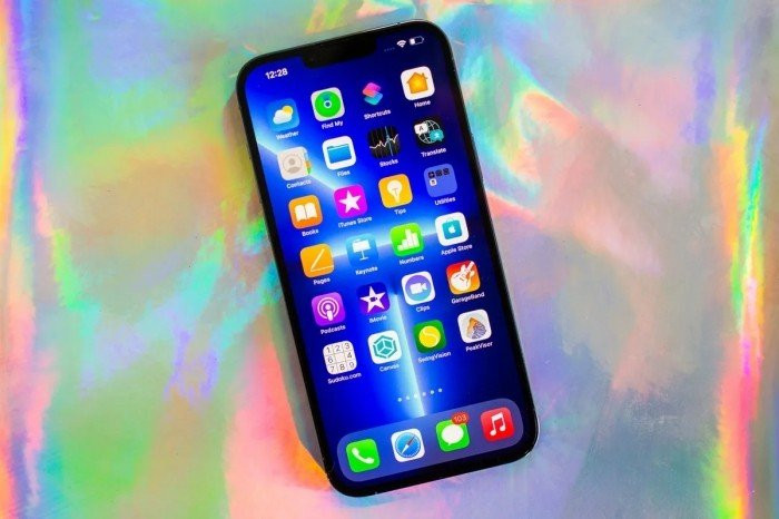 Màn hình 120Hz mượt mà trên iPhone 13 Pro Max