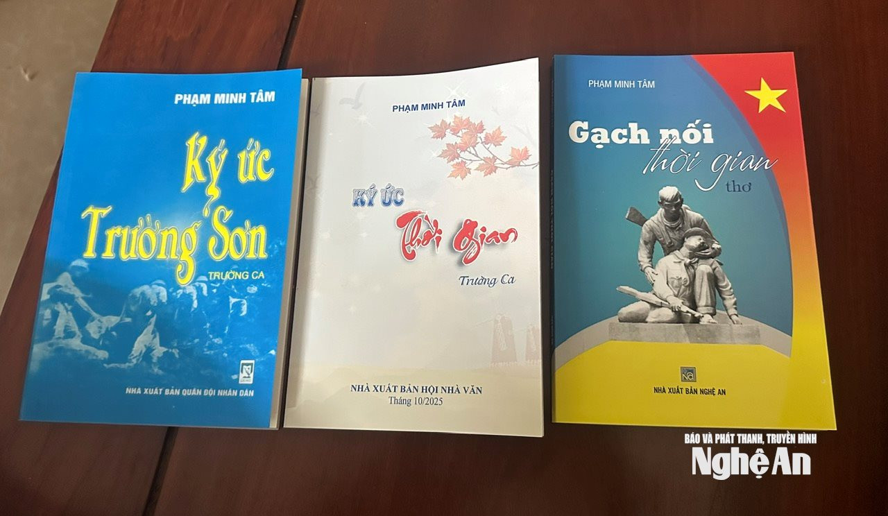 ảnh tập thơ 4