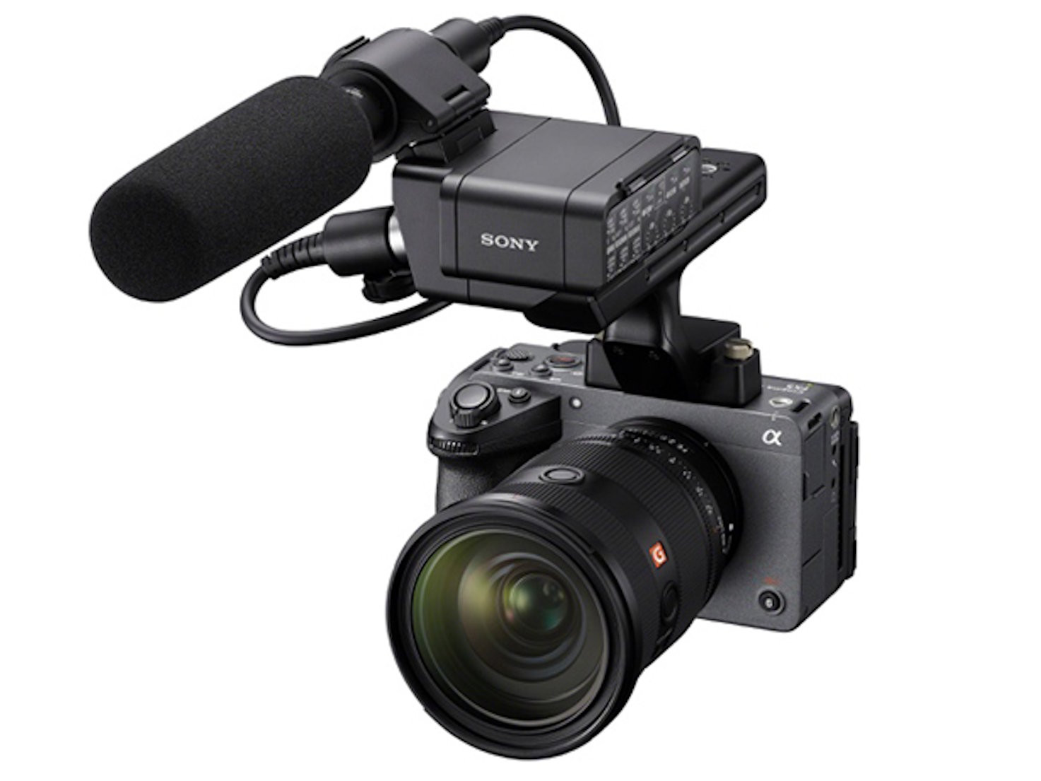 Sony FX5 đi kèm tay cầm XLR để gắn micro và phụ kiện bên ngoài.