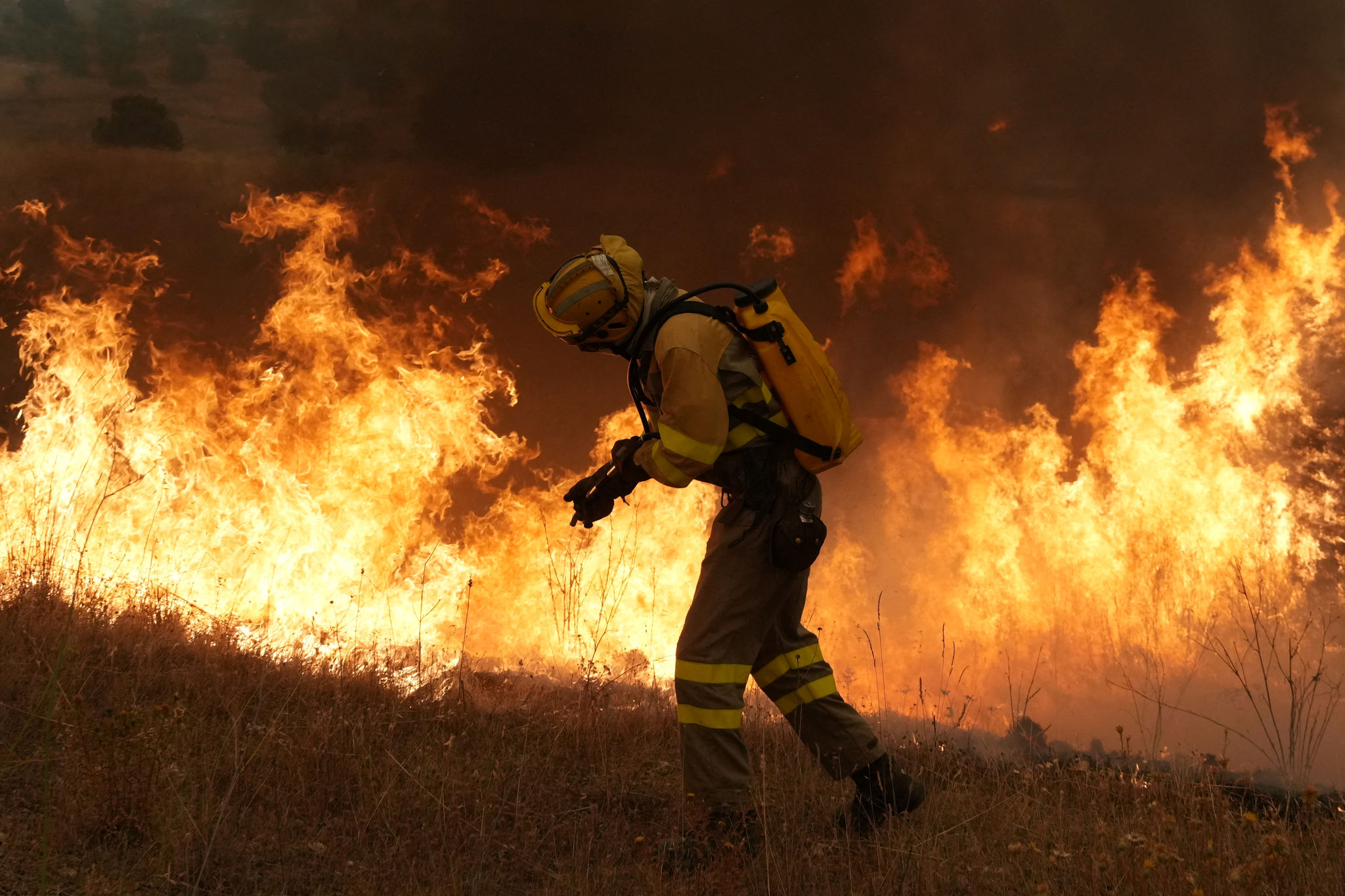afp__20260724__c34k6h8__v1__highres__spainwildfireemergencygovernmentclimate.jpg