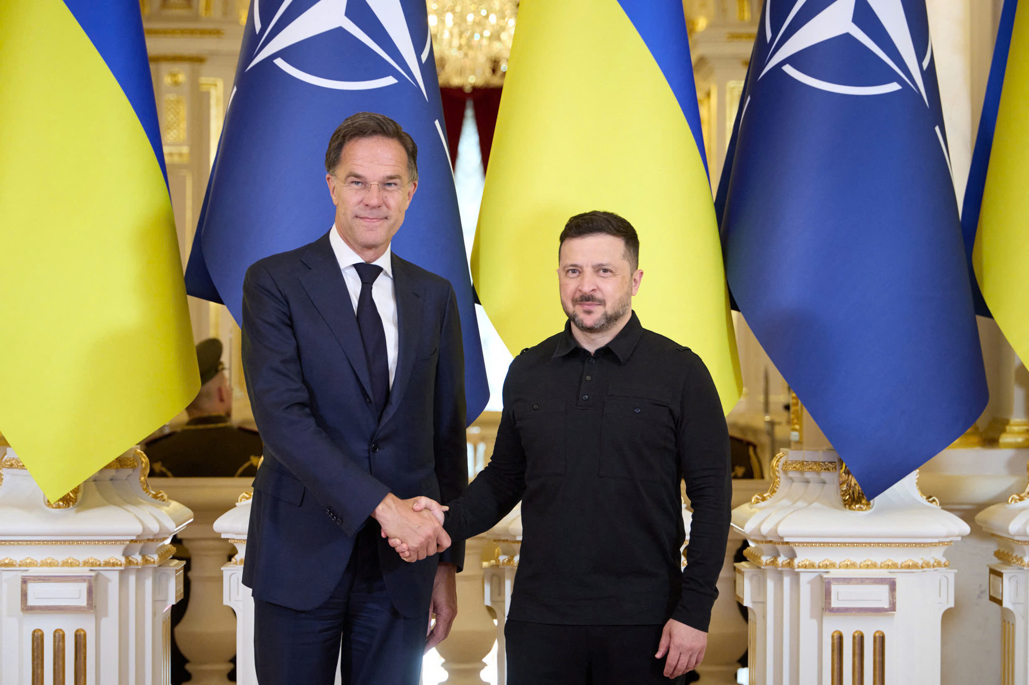 Tổng thống Ukraine Volodymyr Zelenskyy và Tổng thư ký NATO Mark Rutte. Ảnh: Văn phòng Tổng thống Ukraine
