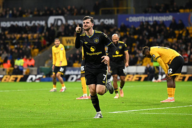 Mason Mount hứa hẹn đóng vai trò then chốt trong hệ thống chiến thuật của HLV Carrick
