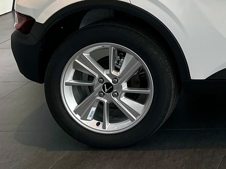 Thiết kế đuôi xe VinFast VF 5