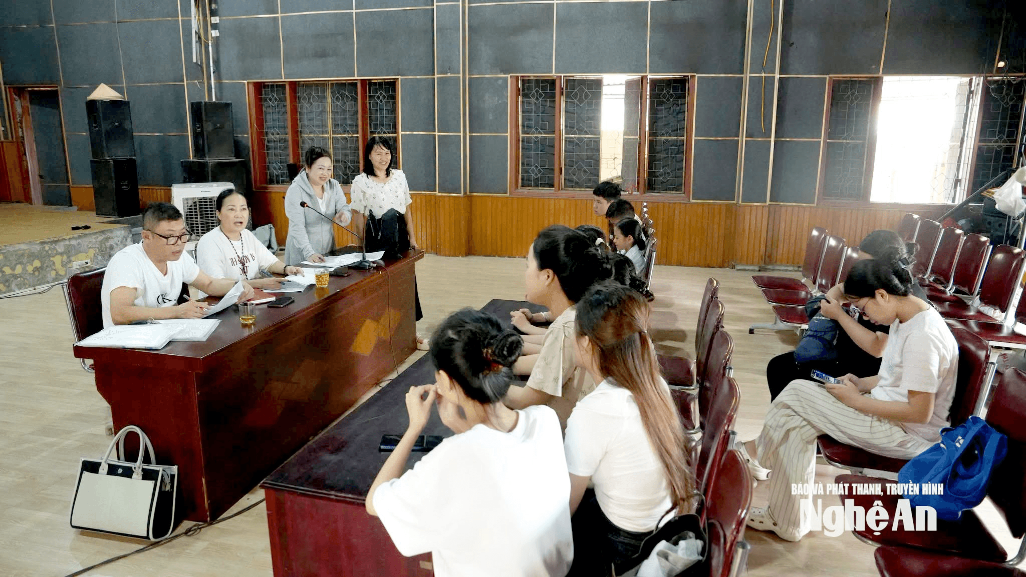 Lớp bồi dưỡng cho các thí sinh lọt vào vòng chung khảo. Ảnh: CSCC