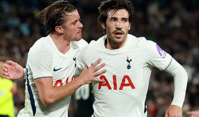 Chính De Zerbi đã ra sức thuyết phục Tonali gia nhập Tottenham.