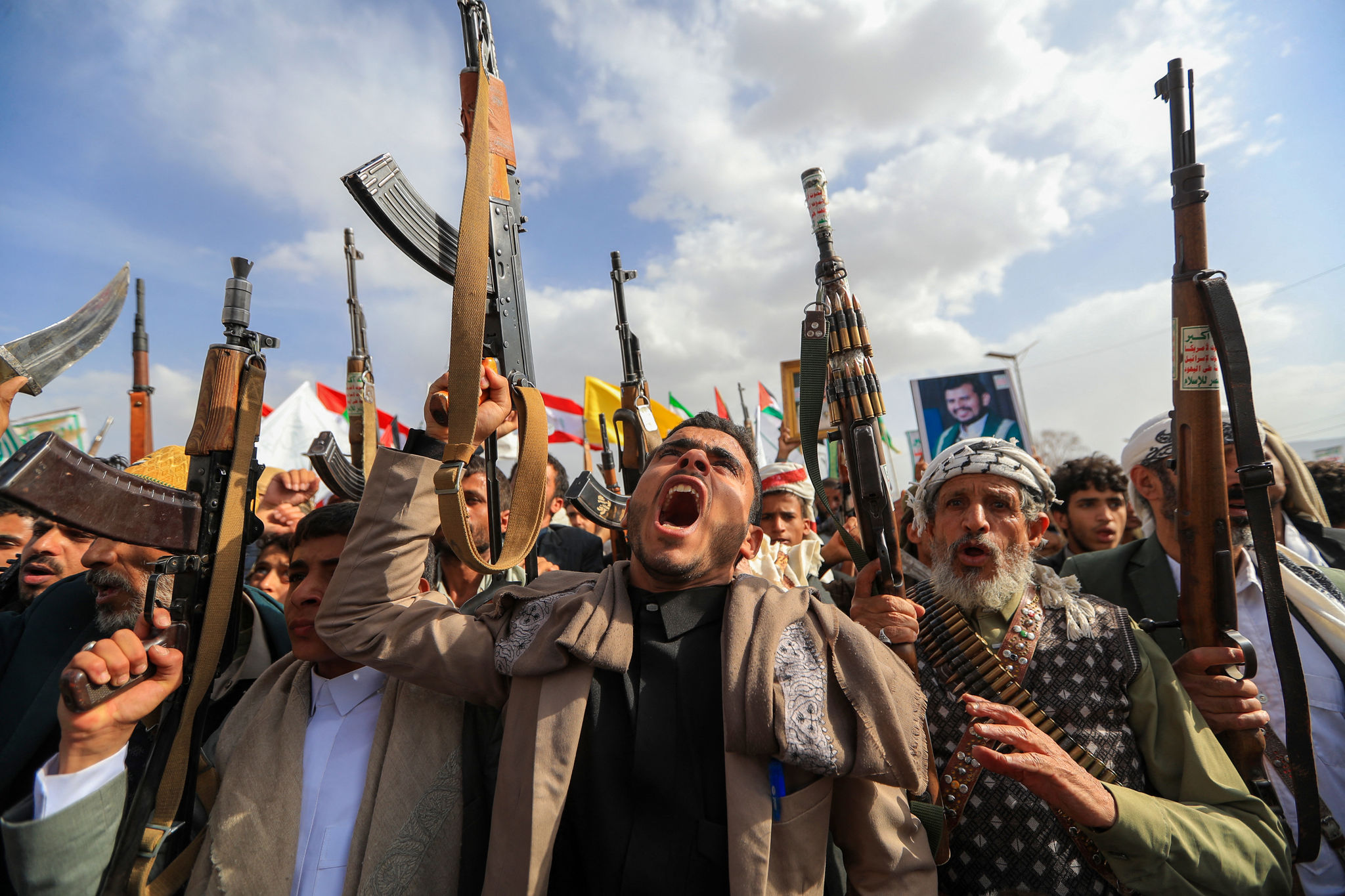 afp__20260710__b9vl8ke__v1__highres__yemeniranisraeluswarprotest.jpg