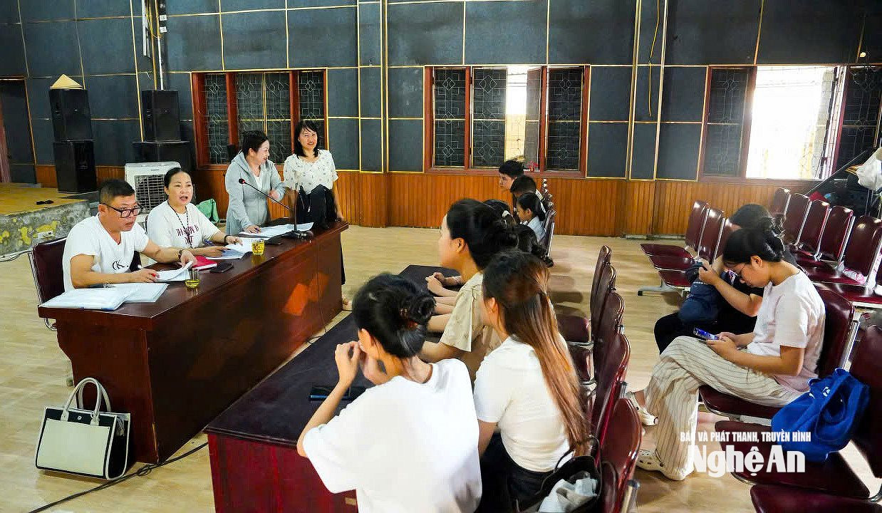 dân ca ví giặm rút ruột tập luyện