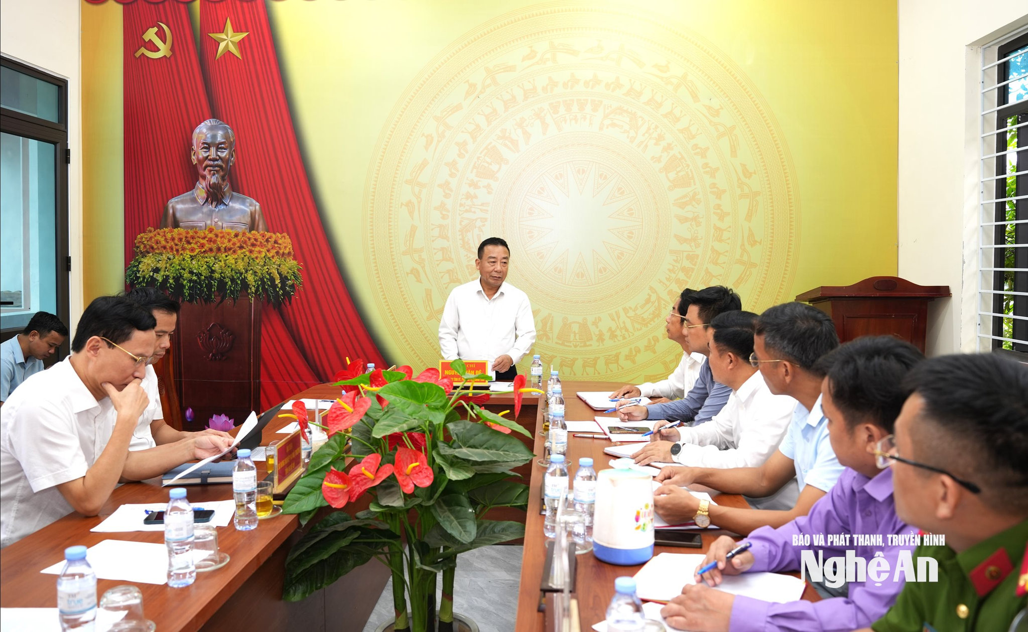 Ph&oacute; Chủ tịch UBND tỉnh Nguyễn Văn Đệ. Ảnh Nguyễn To&agrave;n