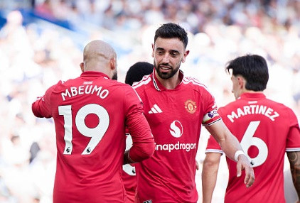 Manchester United đối mặt thử thách PSG trong tour du đấu tiền mùa giải