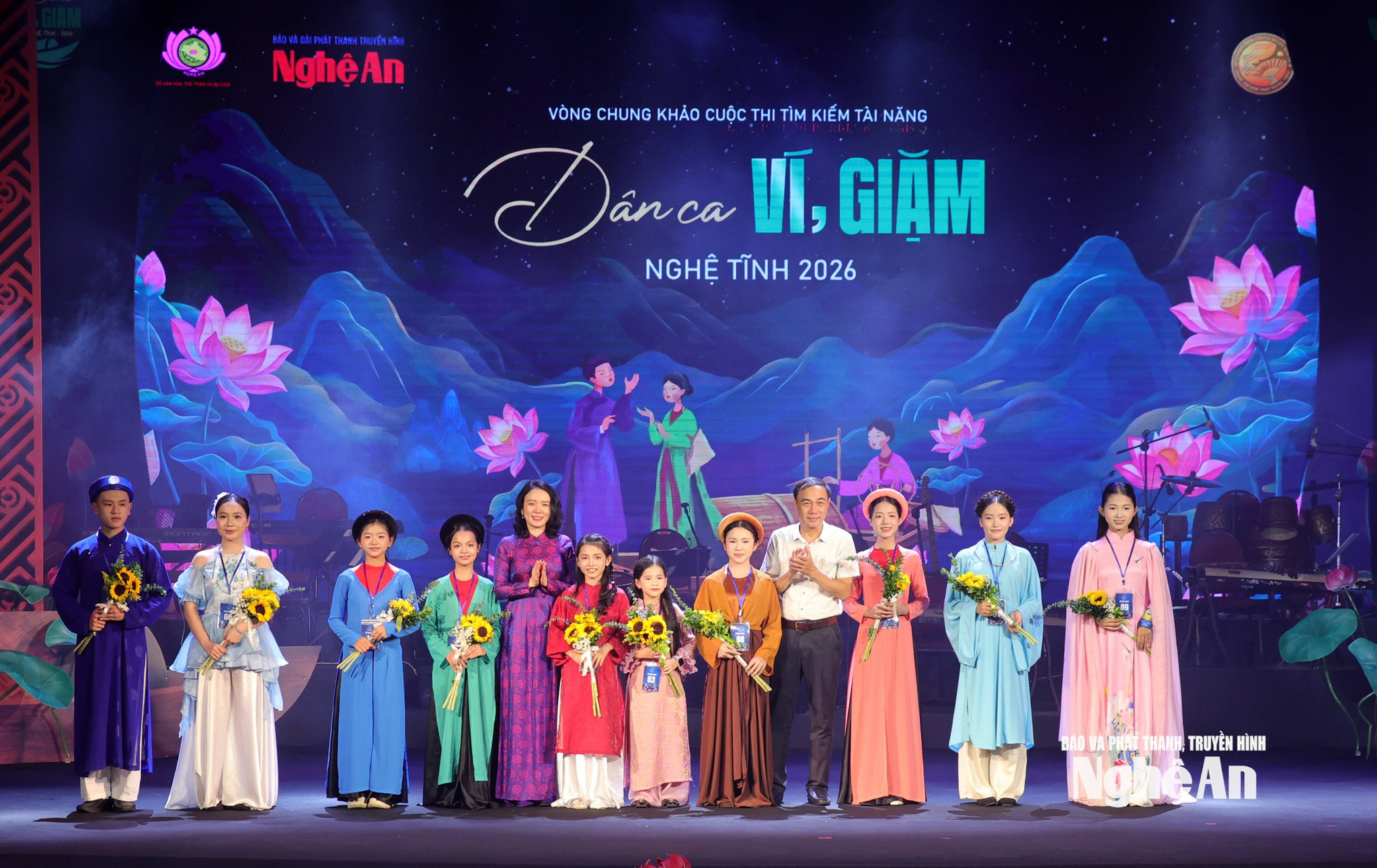 đ&ecirc;m chung khảo 3b chuẩn