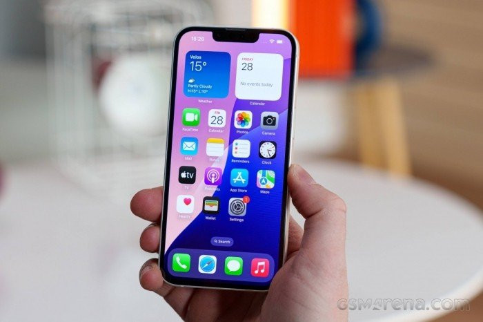 iPhone 16e sở hữu chip A18 và cảm biến camera 48MP