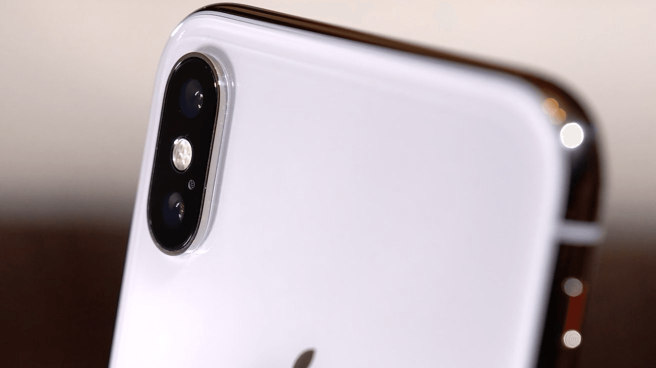 Apple hiện xếp iPhone X vào danh sách sản phẩm lỗi thời