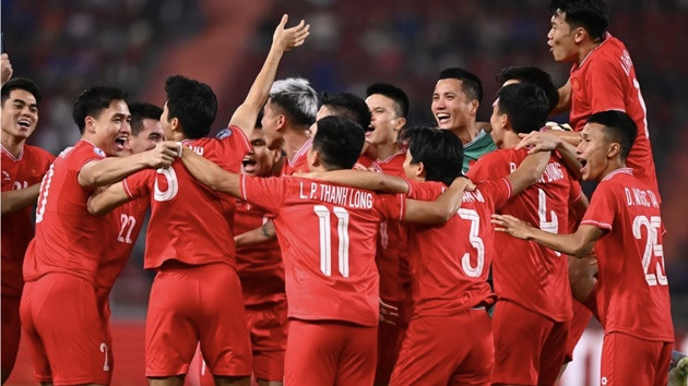 Việt Nam ăn mừng chiến thắng tại Rajamangala ở AFF Cup 2024