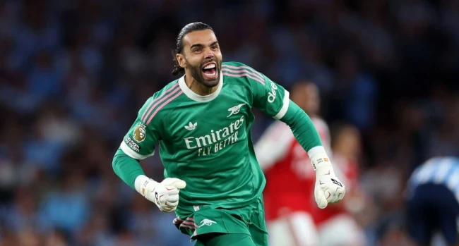 David Raya giữ sạch mành lưới Arsenal