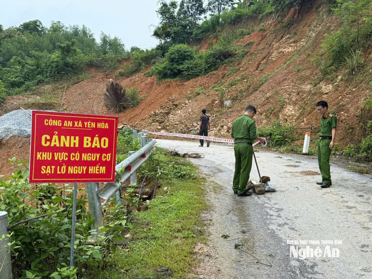 2.ảnh pv
